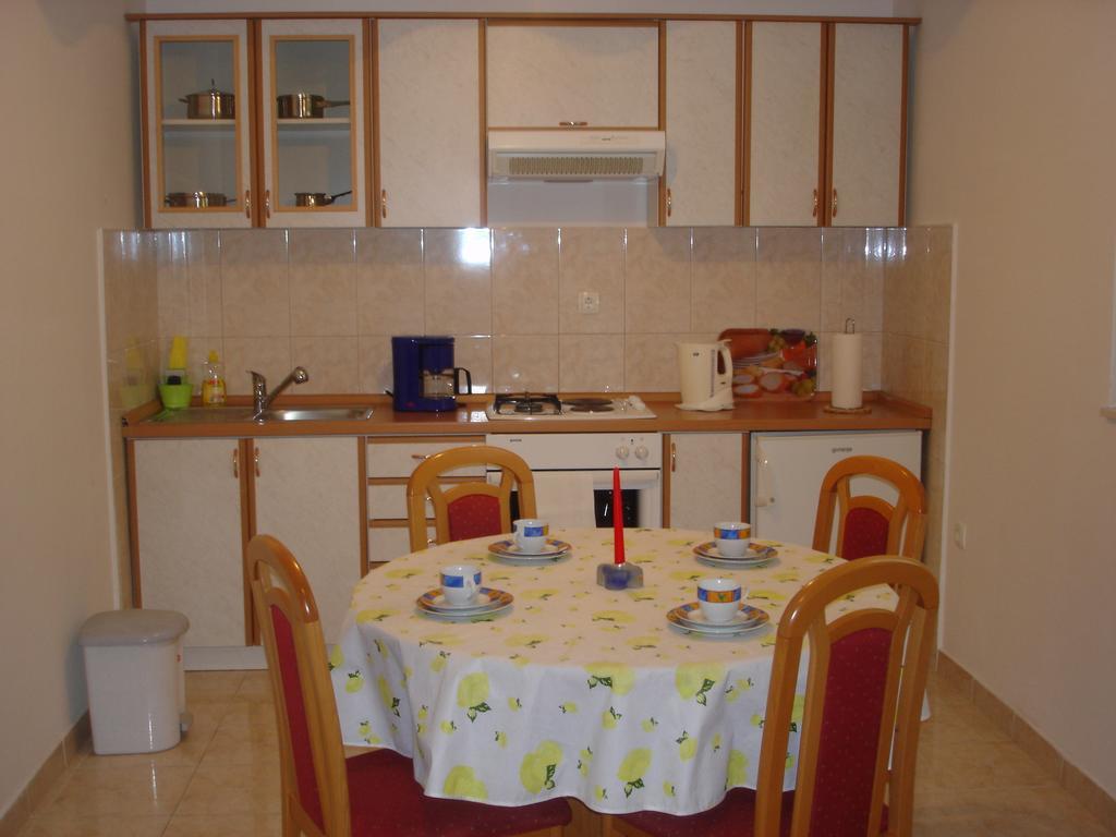 Apartments Gardijan Водице Екстериор снимка
